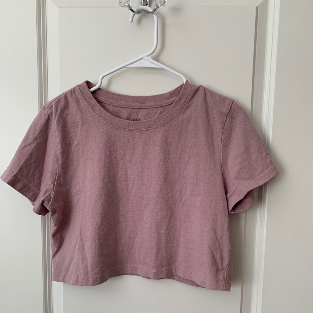 Urban Outfitters cropped tee